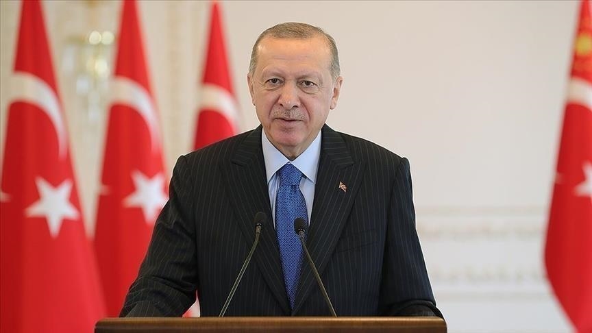 الرئيس أردوغان يعلن عن الحد الأدنى للأجور في تركيا لعام 2023 .