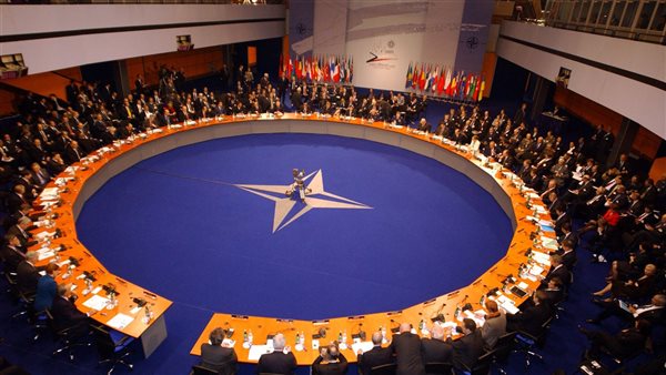 البرلمان الفنلندي يوافق على مشروع قانون انضمام فنلندا إلى حلف الناتو.