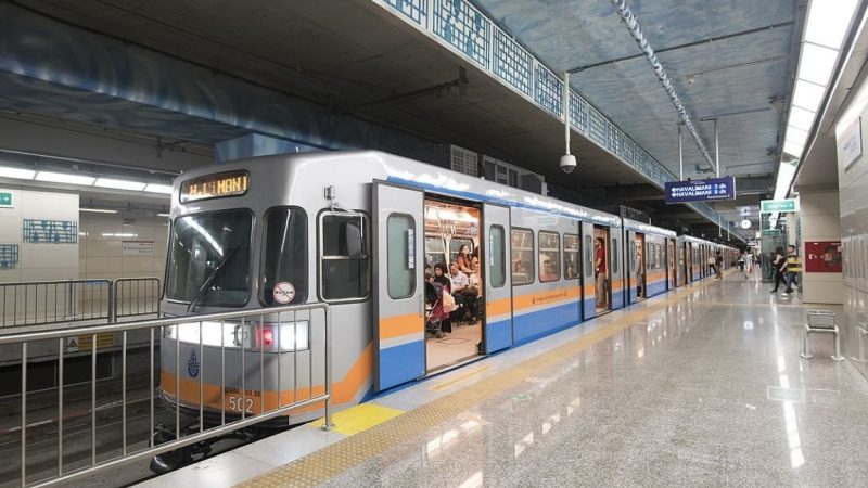 تمديد ساعات عمل خطوط مترو إسطنبول خلال شهر رمضان.