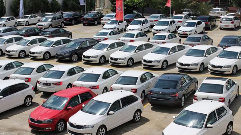 انخفاض أسعار السيارات المستعملة في تركيا .